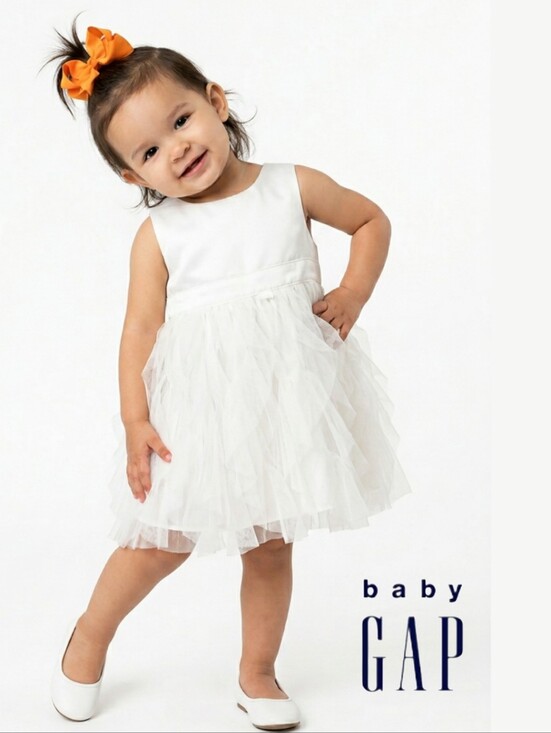 GAP Other - BABY GAP DRESS 0-3 Mo Adorable